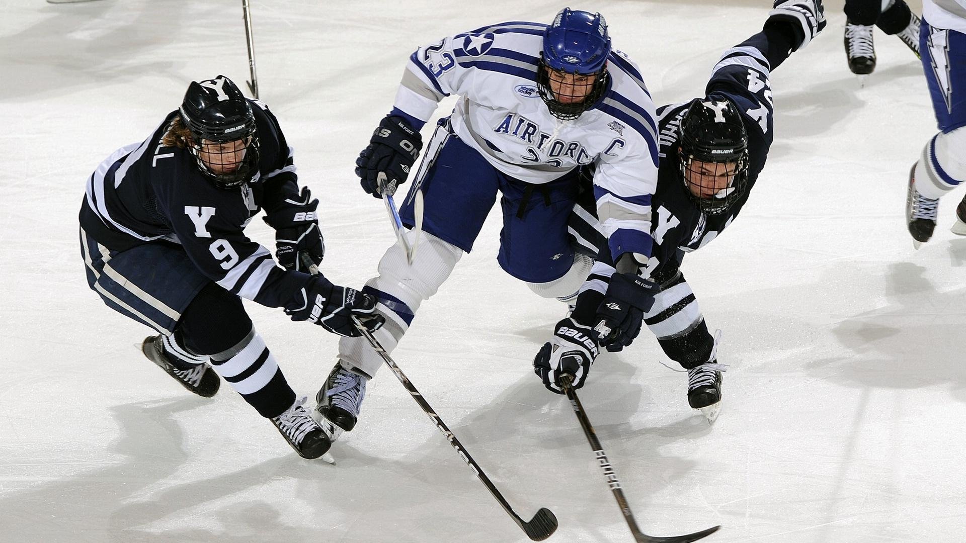 美国队在国际乒联混合团体世界杯中的团体协作与个人表现，美国乒乓球队名单